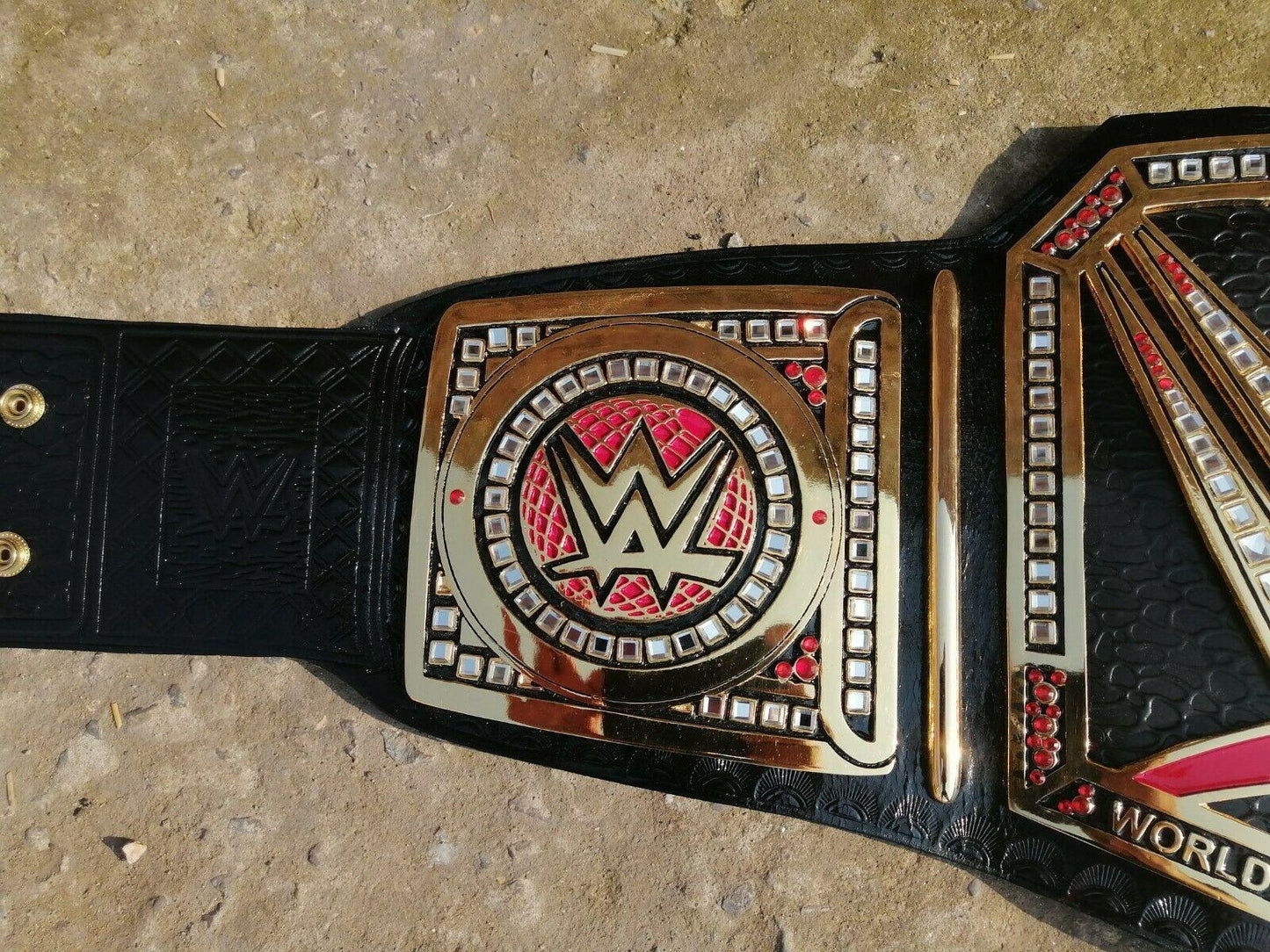 WWE WORLD HEAVYWEIGHT Zinc Championship WWE Title Belt